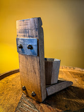 Load image into Gallery viewer, Whiskey Grail & Whiskey Throne