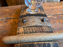 Load image into Gallery viewer, The CIGAR THRONE Collection